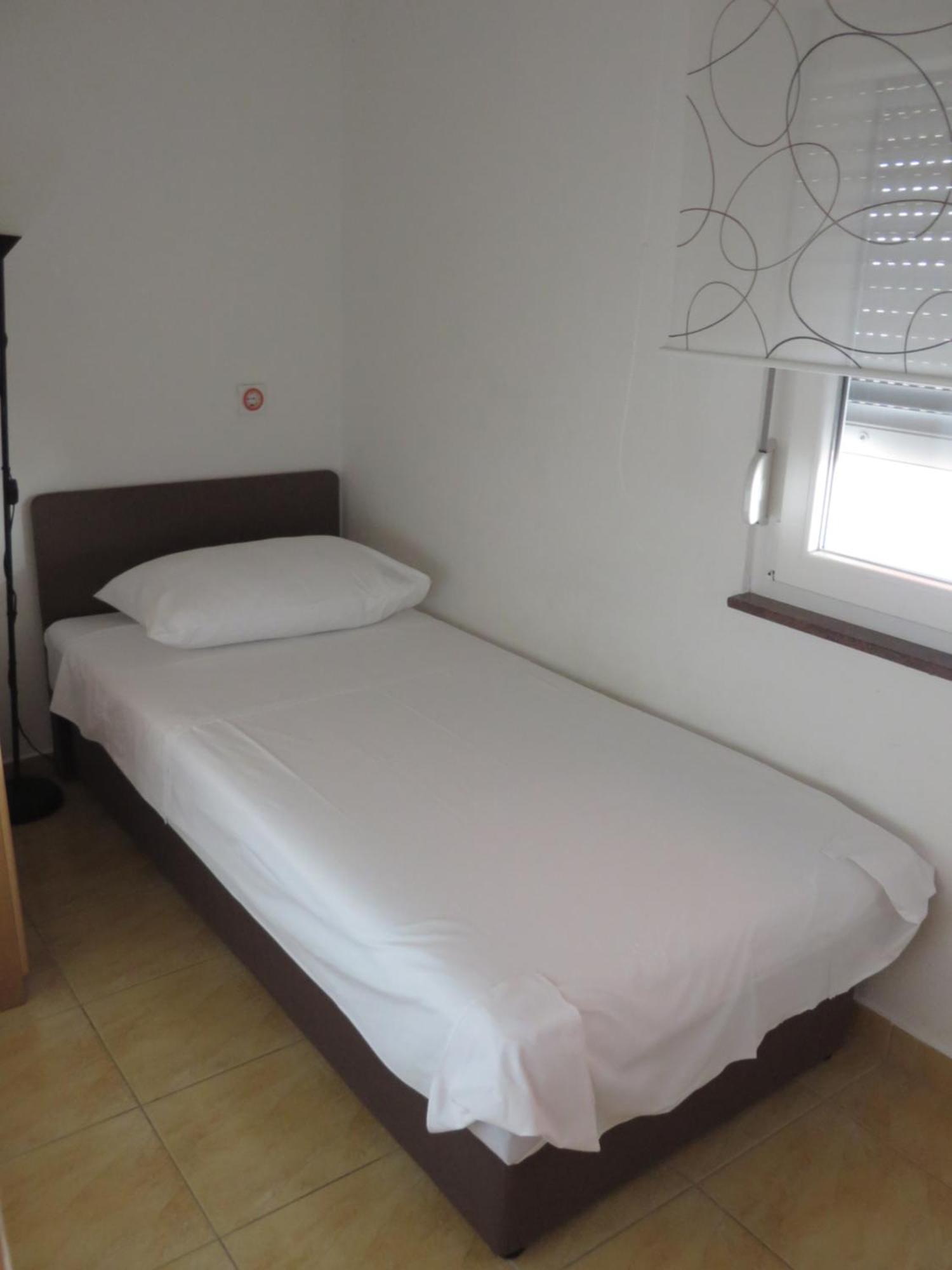 Apartments Gloria Biograd Na Moru Bilik gambar